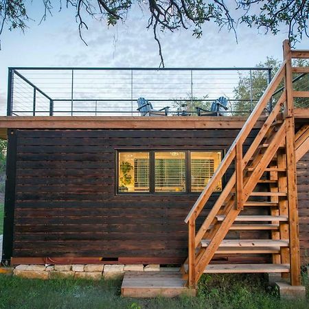 Elegant Container Tiny House Yellow & Blue Waco Exterior photo